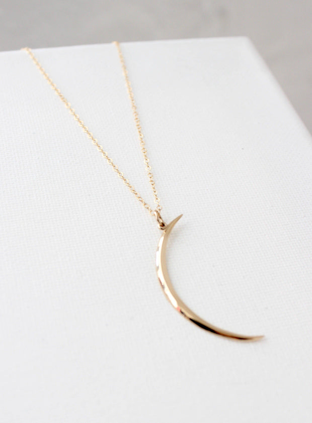 CRESCENT NECKLACE: Gold