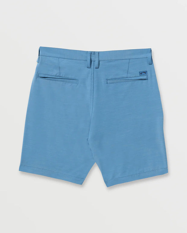 Crossfire Submersible 19" Hybrid Shorts - Carolina Blue