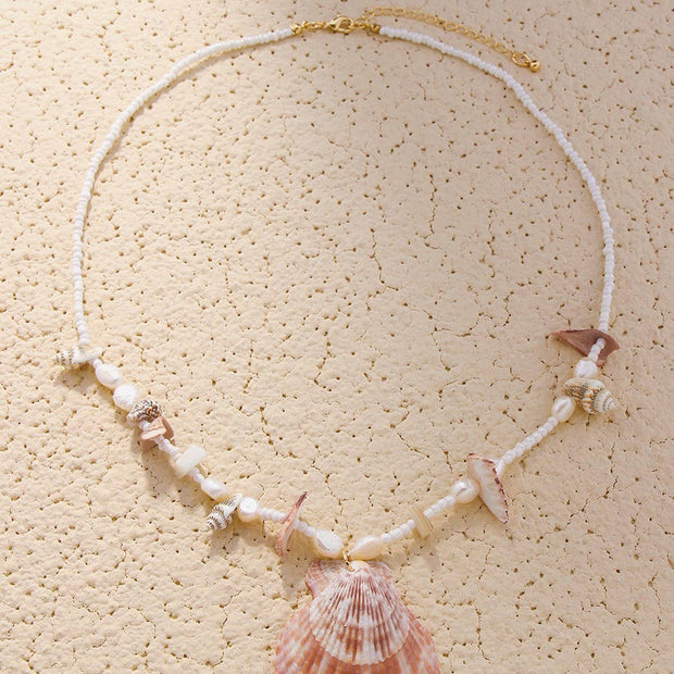 Beach Shell Ocean Scallop Pendant Necklace
