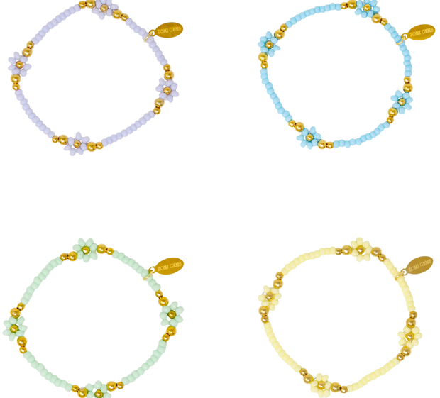 Tiny Daisies & Hearts Bracelet