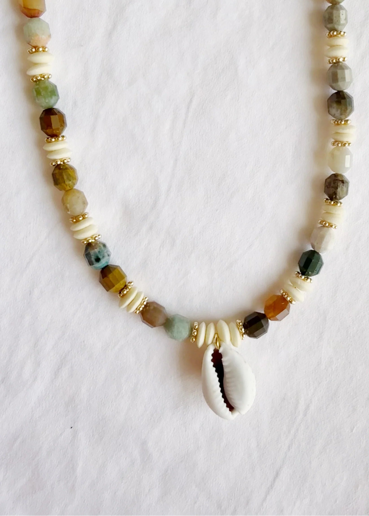 The Isa Necklace