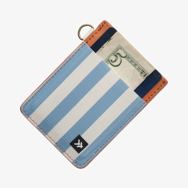 Vertical Wallet - Wilson