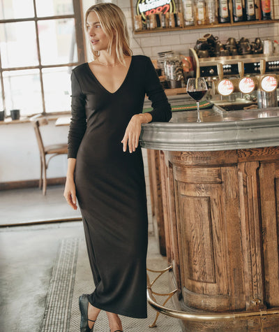 Lexi Rib V-Neck Maxi Dress - Black