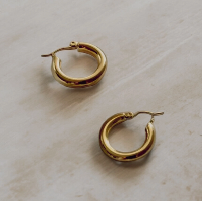 Quinn Hoops - Gold