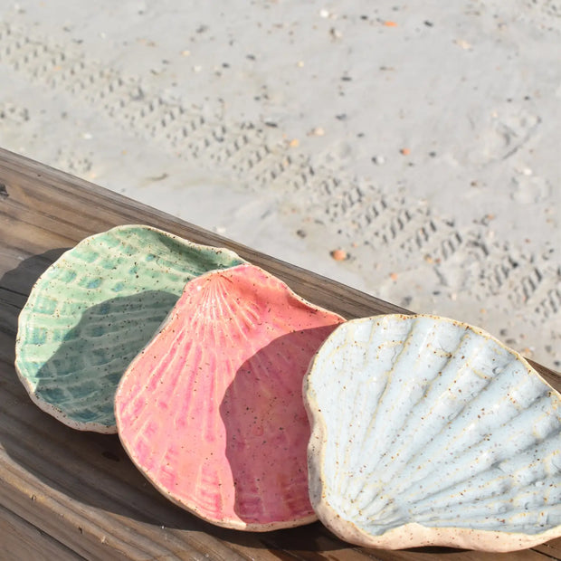 Speckled Ceramic Scallop Tray - Pink