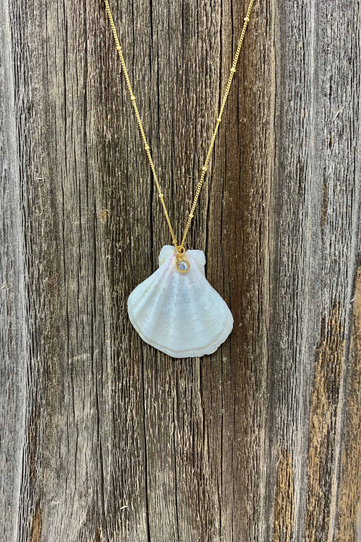 Gypsy Life Shell Necklace - White with Crystal