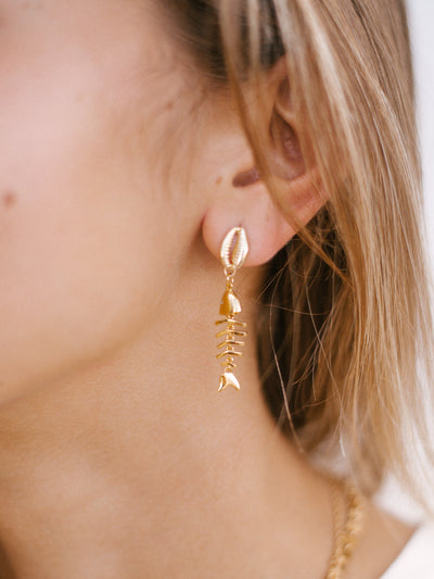 Gyspy Life Gold Cowrie with Moving Fish Spine Earrings