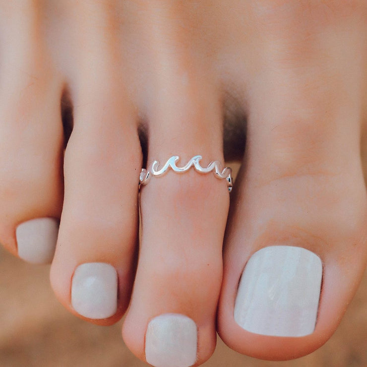 Wave Band Toe Ring - Silver