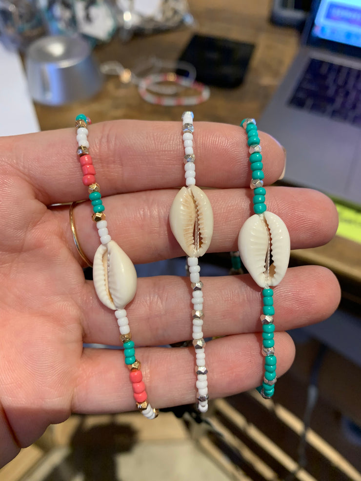 Seed Bead Shells Bracelet - Assorted