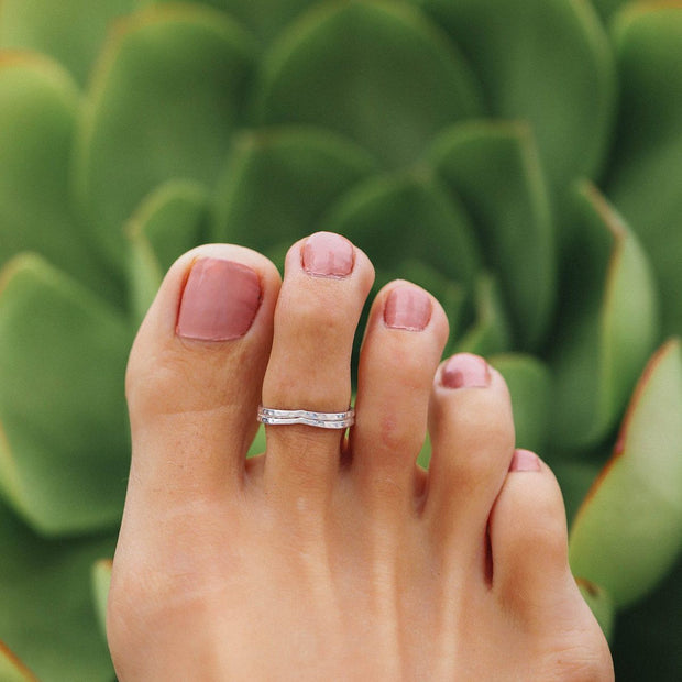 Chevron Toe Ring - Silver