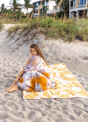 Daisy Large Towel - Sunflower