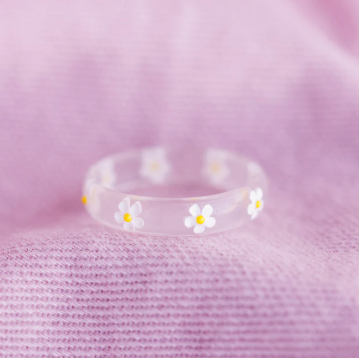 Daisy Resin Ring