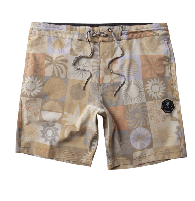 Sun Dialed 17.5" Boardshort - Gold Coral