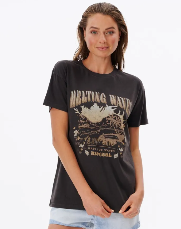 Wanderer Oversized Tee